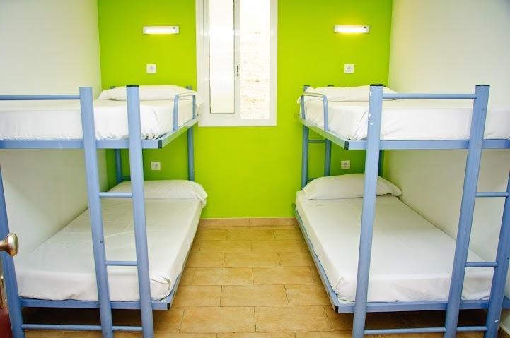 Center-Ramblas Guest House บาร์เซโลนา ภายนอก รูปภาพ