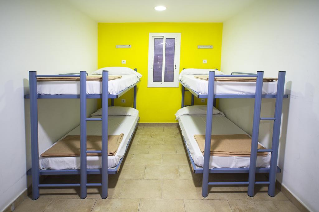 Center-Ramblas Guest House บาร์เซโลนา ภายนอก รูปภาพ